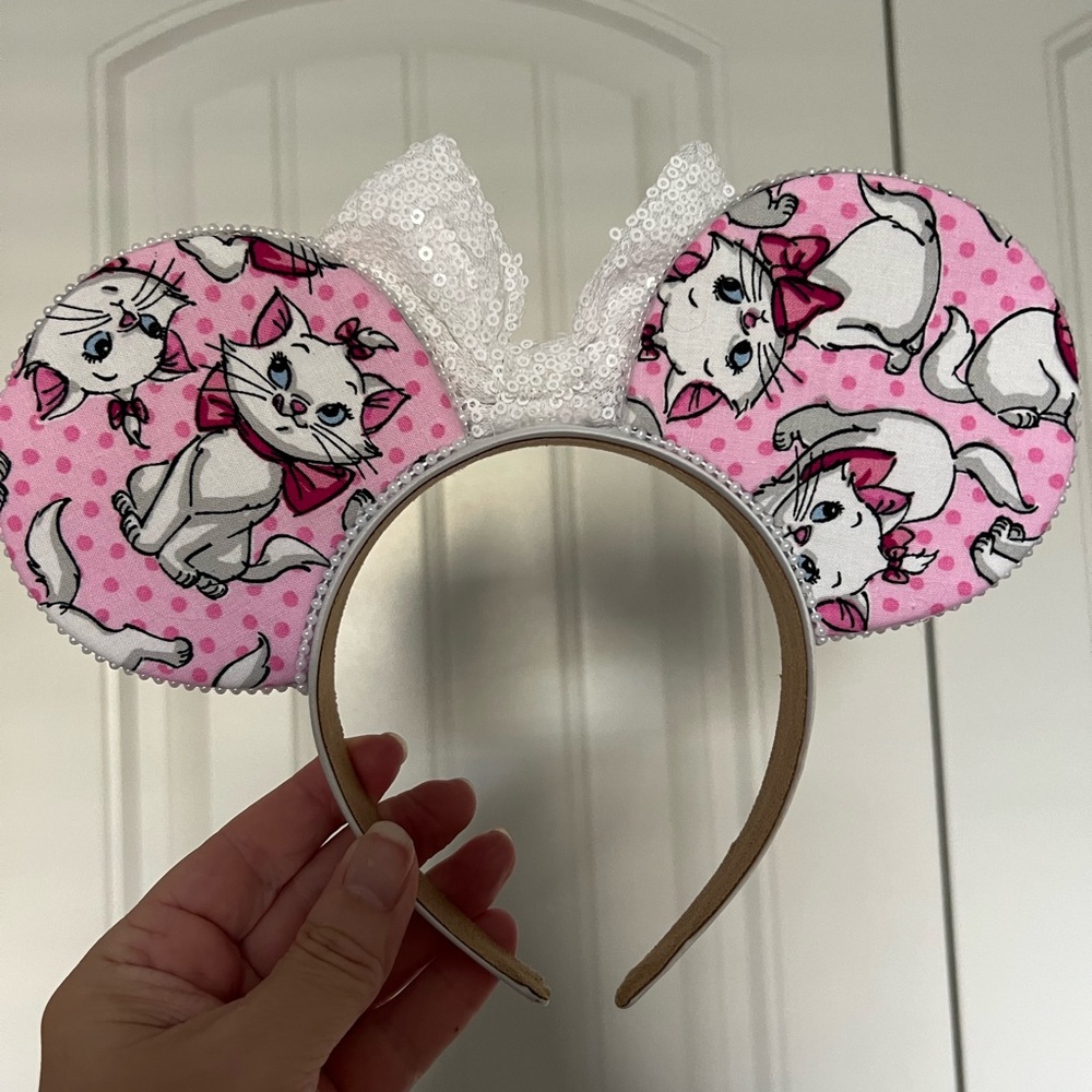 Marie ears - Picture 2 of 2